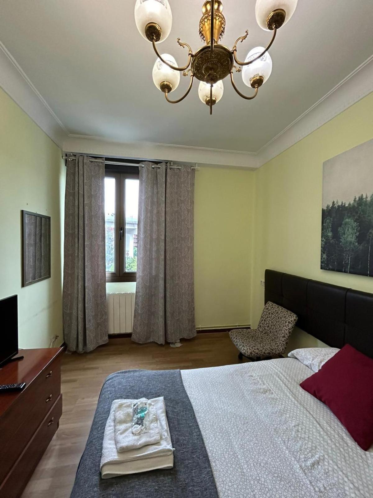 Fliphouse Rooms Pension Bilbao Exterior photo